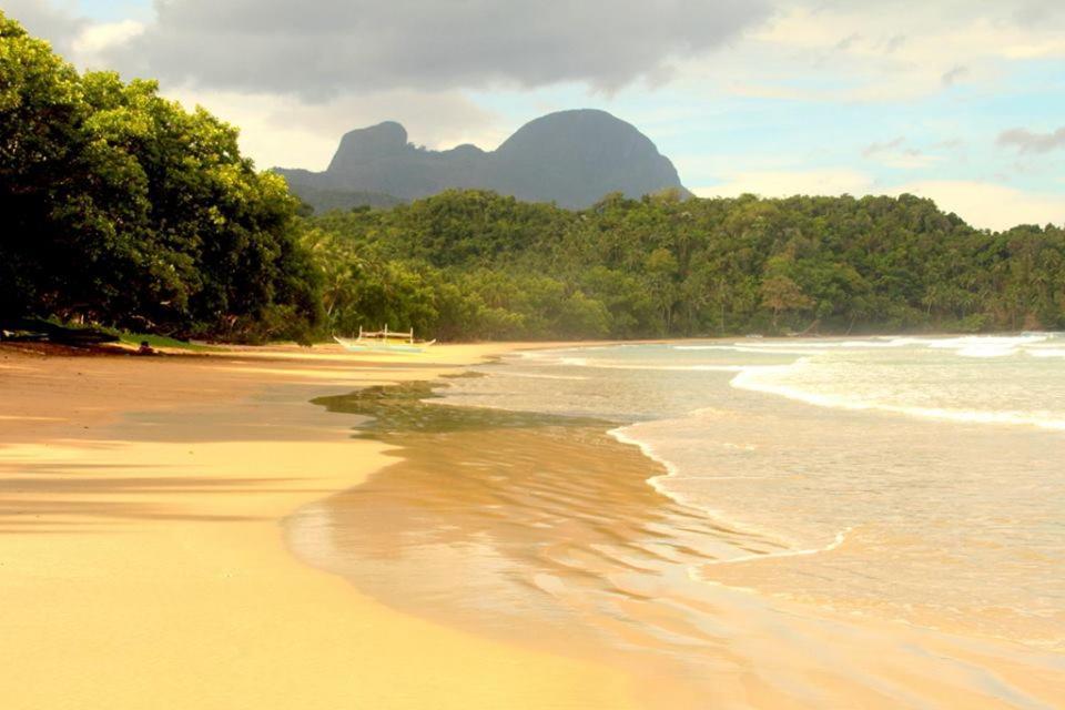 Arkadia Beach Resort Underground River Сабанг Экстерьер фото