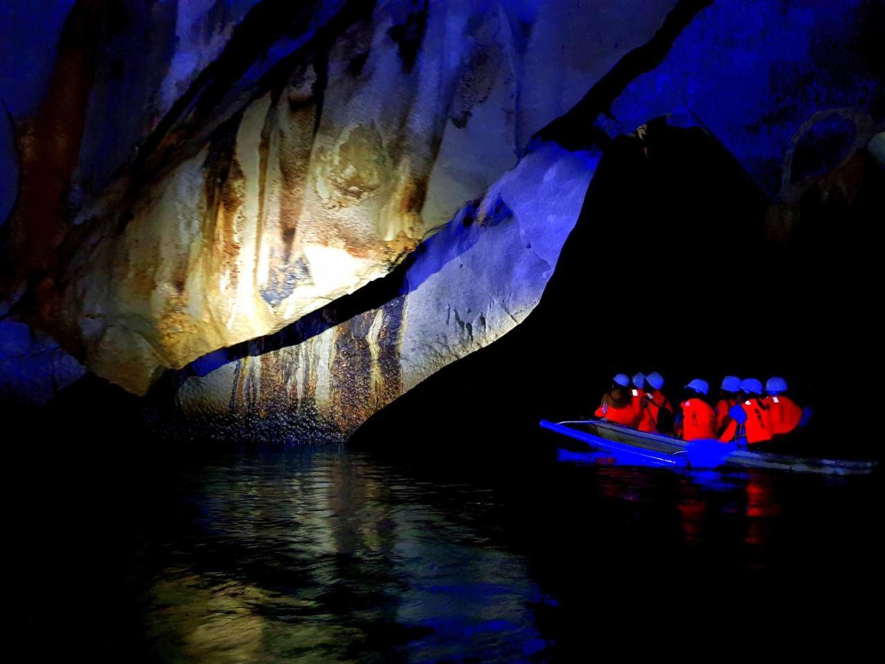 Arkadia Beach Resort Underground River Сабанг Экстерьер фото